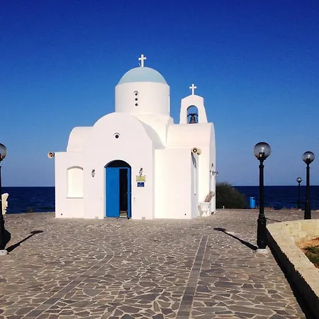 Sophia-eleni Paralimni